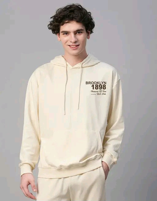 VCAY Men Bear Print Drawstring Hoodie